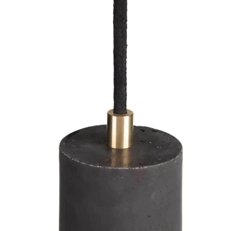 Kalla Pendelleuchte schwarz Beton Aufhängung
