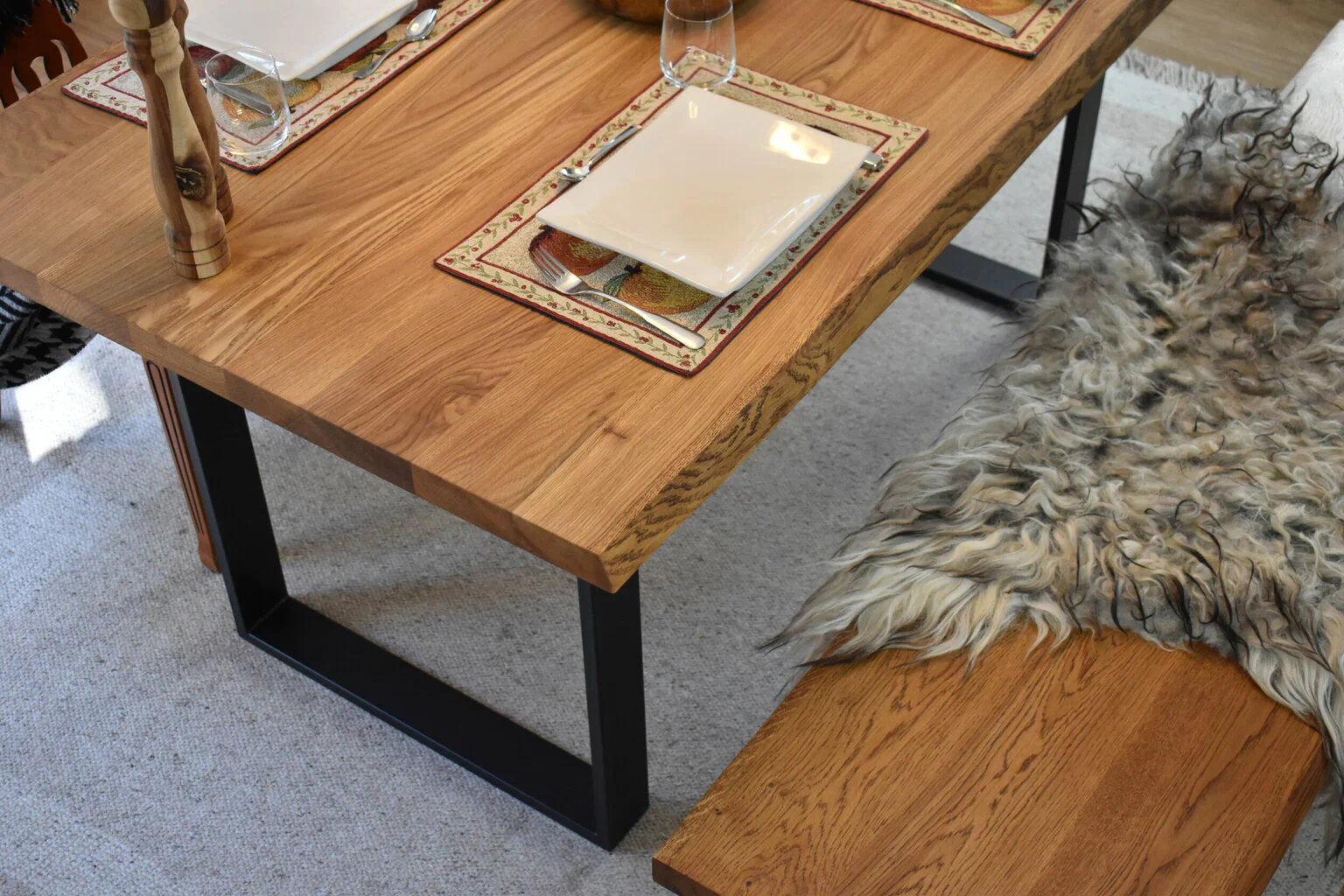 Massivholztisch Nach Maß Kaufen Baumkante Holztisch Esstisch